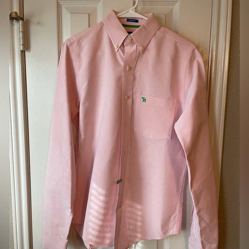 Abercrombie & Fitch men’s S pink button down LS dress shirt muscle